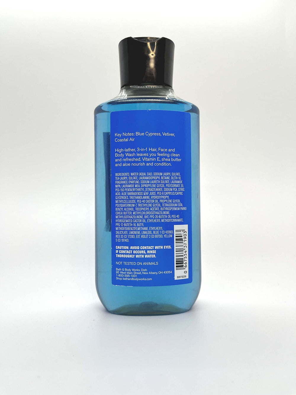 Bath & Body Works Ocean 2-in-1 label closeup highlighting blue cypress and vetiver notes.
