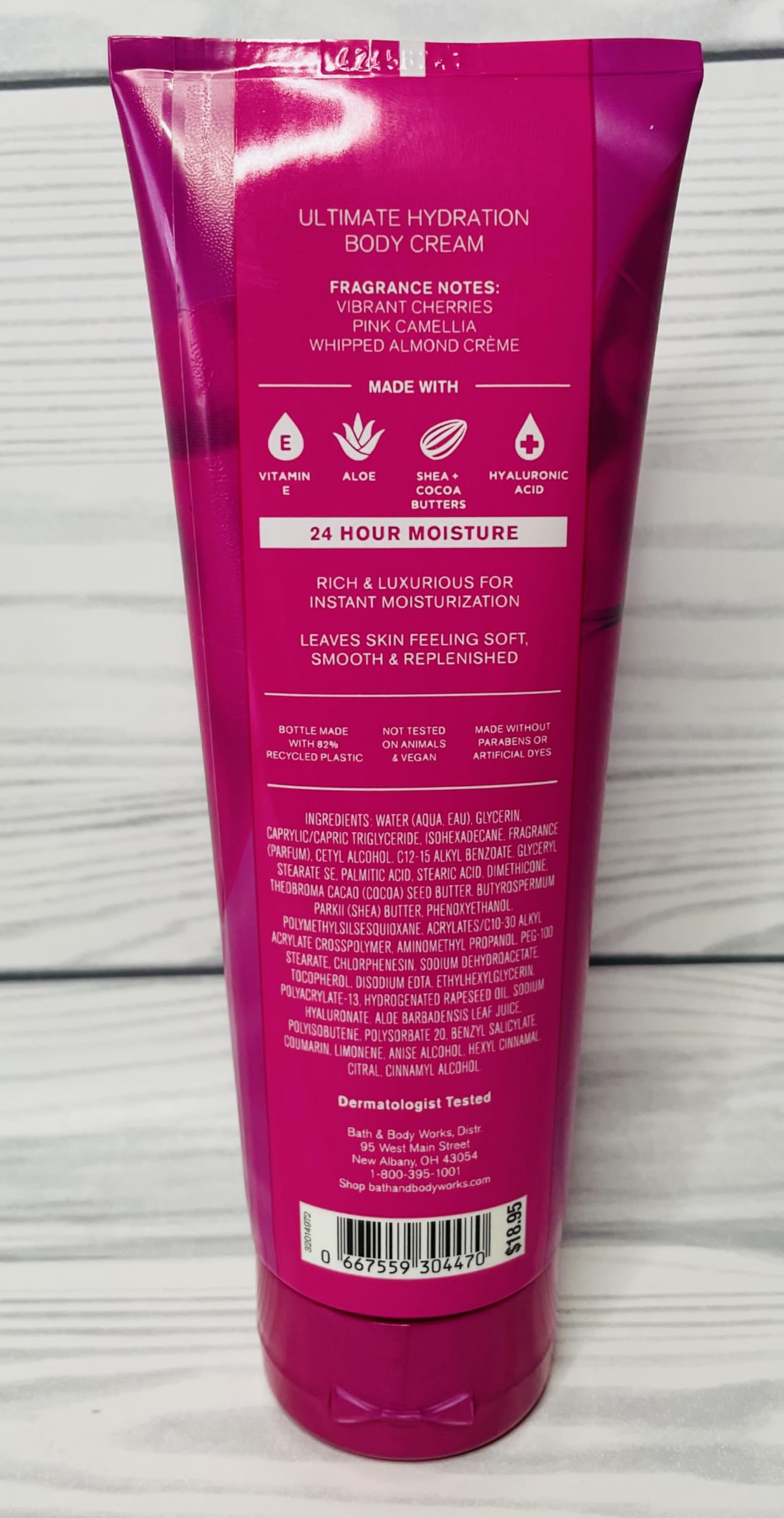 Bath & Body Works Perfect in Pink close-up—fragrance notes support signature scent