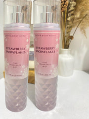 Bath & Body Works Strawberry Snowflakes mist dispense for quick refresh and scent boost