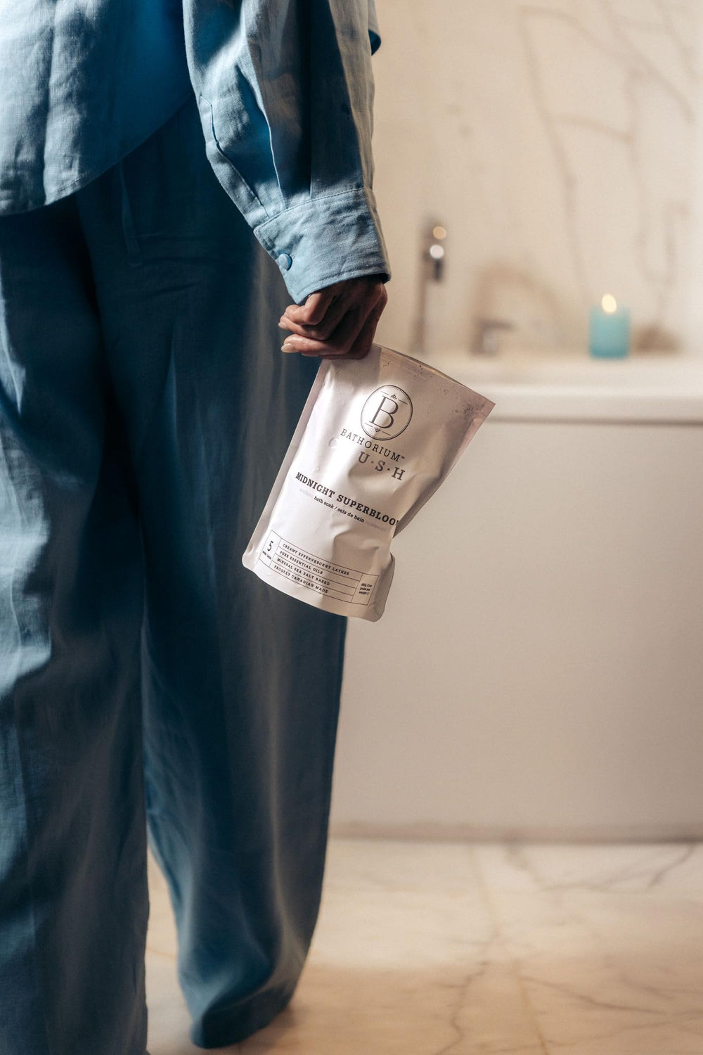 Bathorium Midnight Superbloom Crush kaolin-clay base supports gentle cleansing and softness.