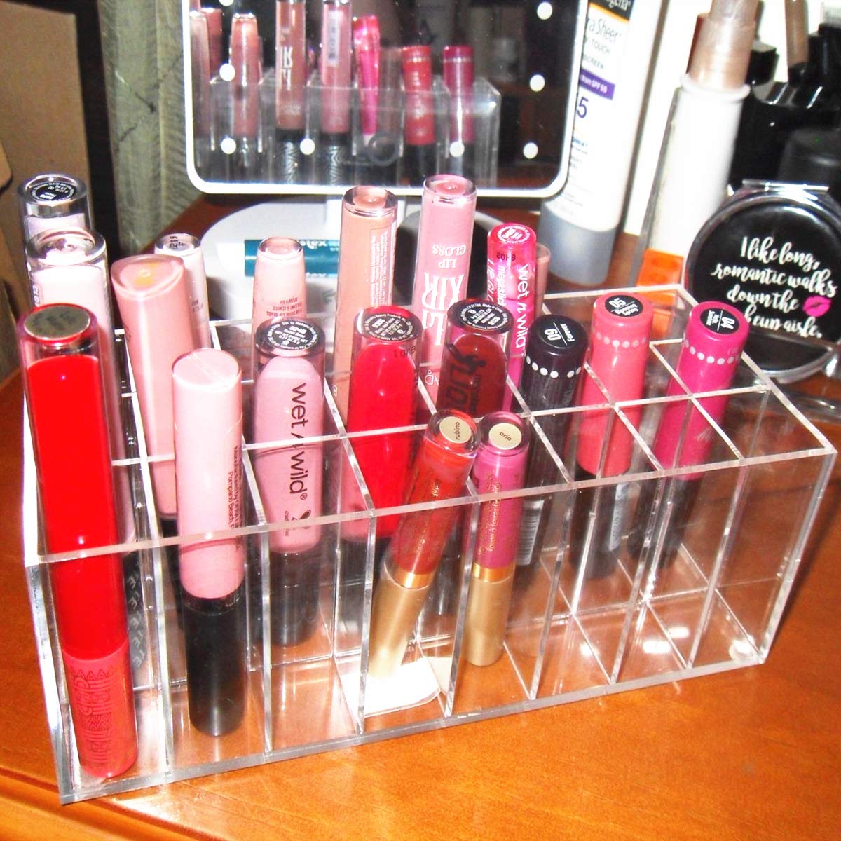 BBDOU compact beauty organizer 24 slots for daily essentials.
