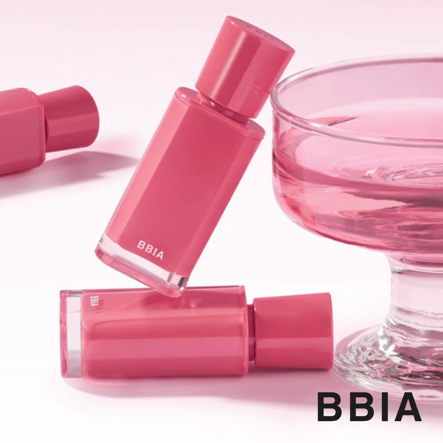 BBIA Glow Tint hydration detail emphasizes moisturizing feel that helps lips stay comfortable.