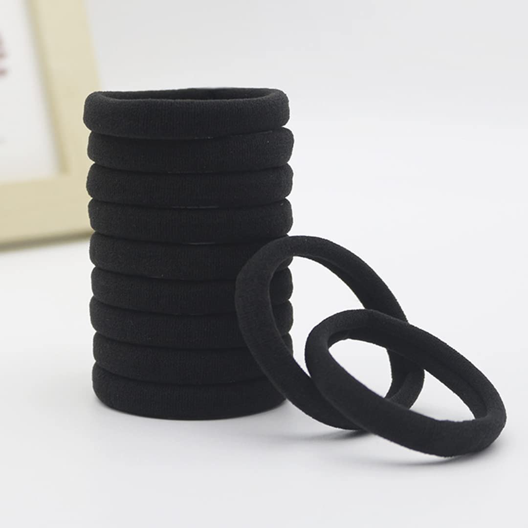 BBPOOL daily-use hair ties held in hand show gentle, seamless removal.