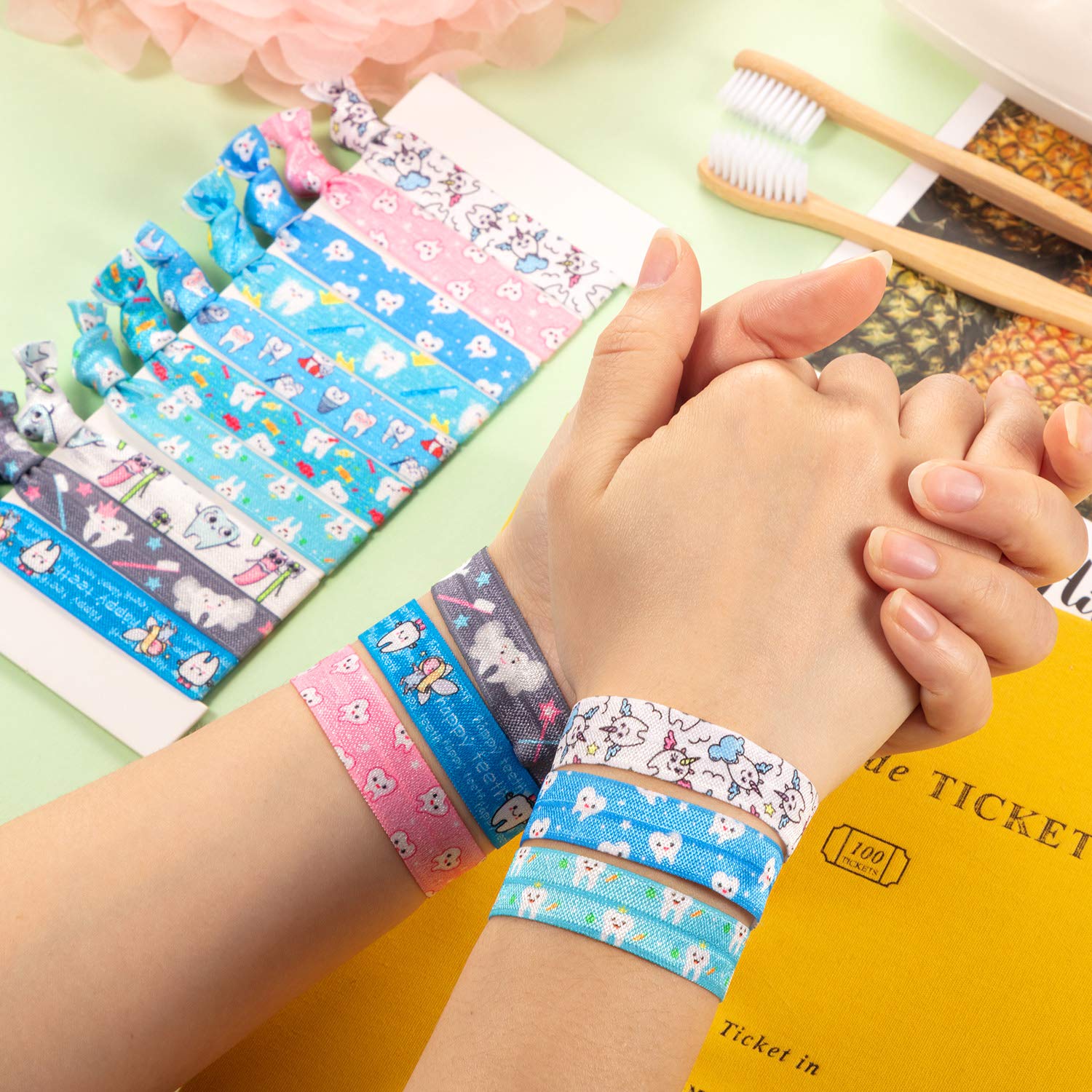 BBTO gift-ready dental hair tie set appeals to professionals and patients