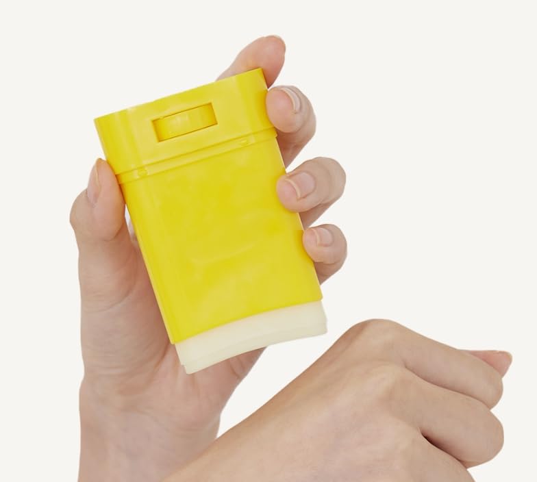 BC233 California Aloe Fresh Sun Stick portable stick for body and face protection.