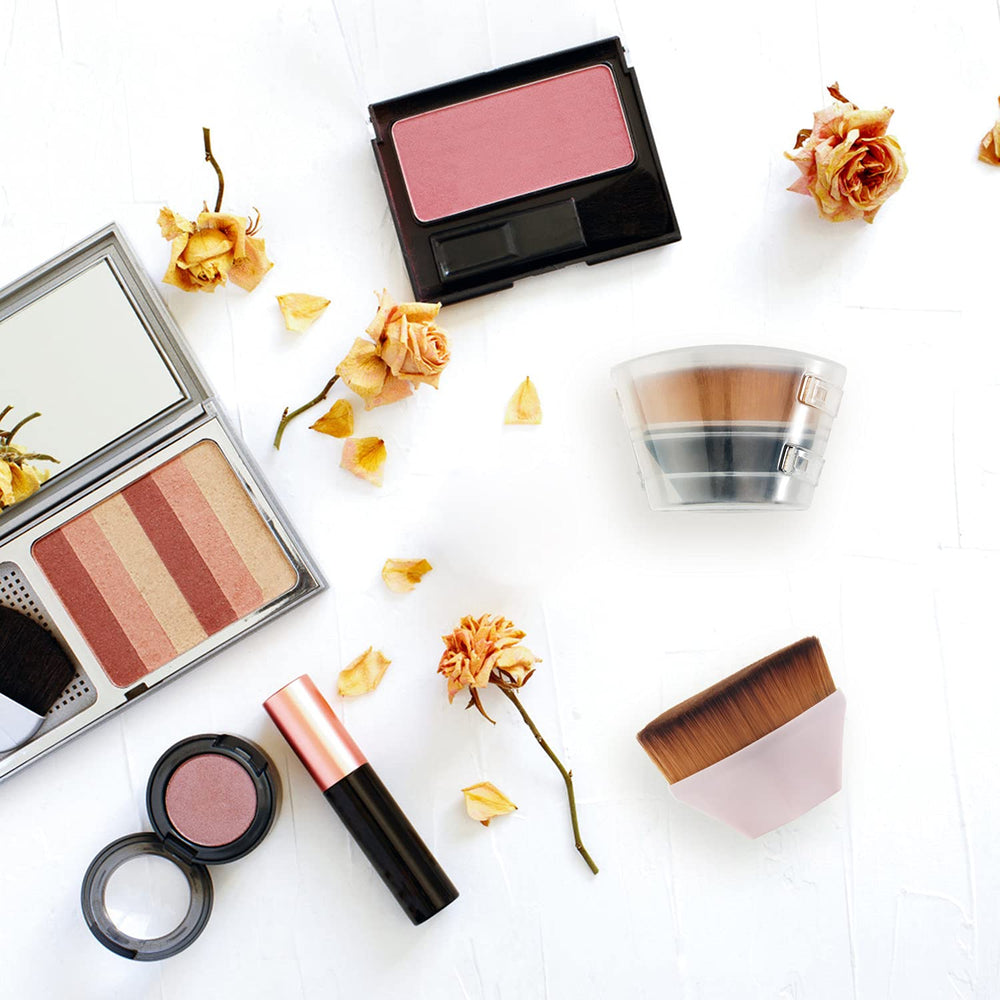 BEAHOT travel kit packaging keeps brushes organized and portable.
