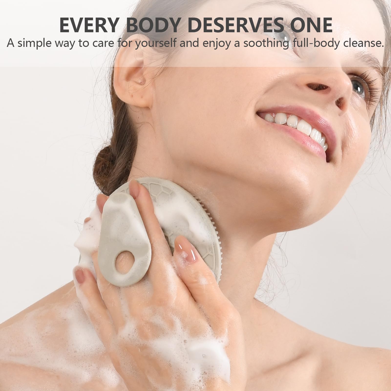 BEAUTAIL face scrubber enables gentle exfoliation during facial cleansing.