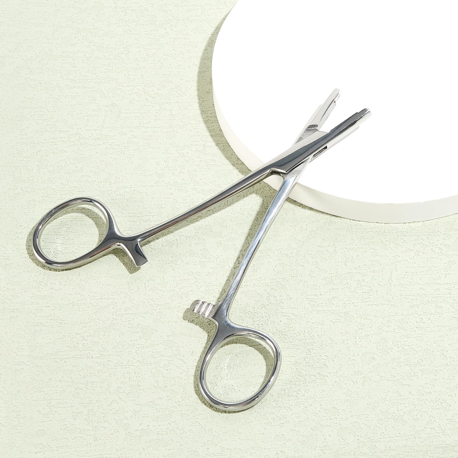 Beautidots Piercing Ball Grabber Tool uses 316L medical-grade steel for lasting durability