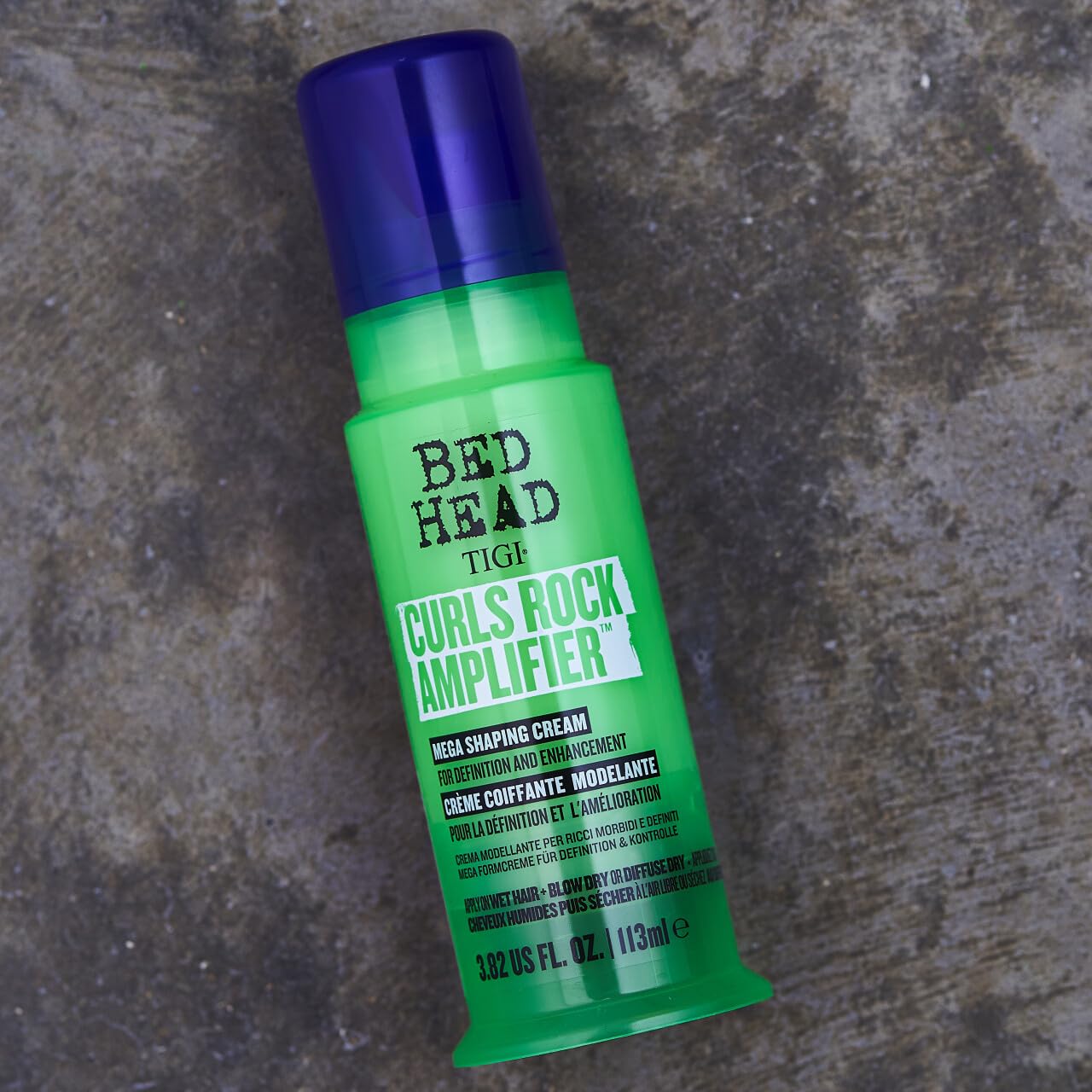 Bed Head Curls Rock Amplifier humidity barrier highlights curl definition in humid weather.