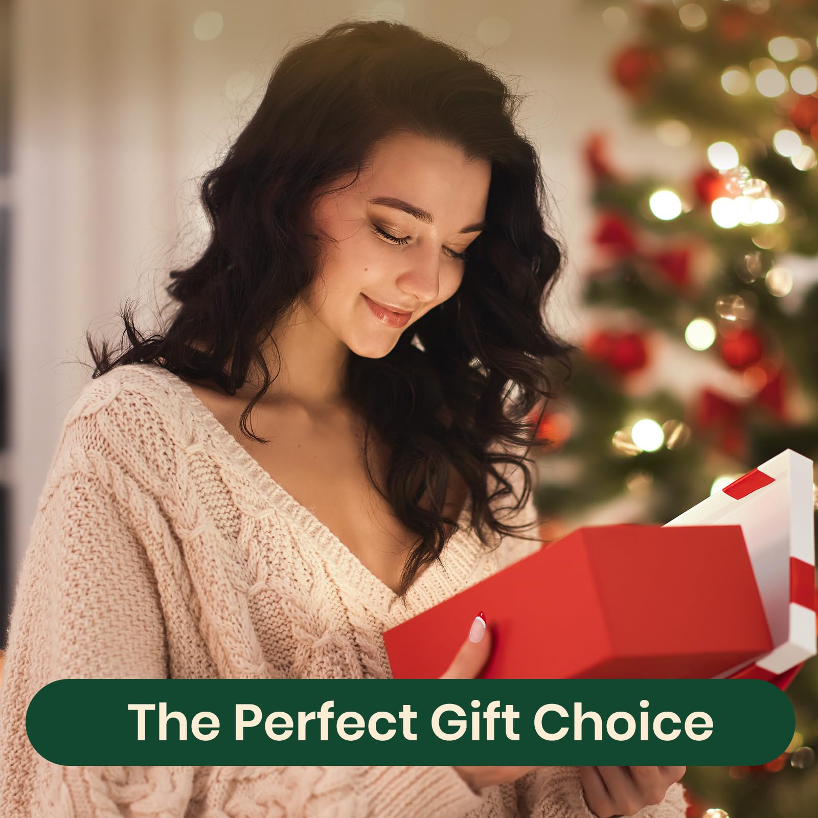 Beetles Gel Polish Forest Green—rich emerald shade for classic Christmas looks.