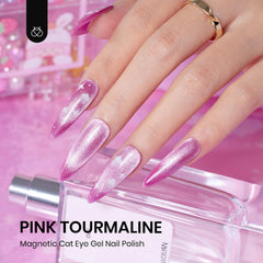 Beetles Pink Cat Eye magnet demonstrating the magnetic shift for a velvet finish.