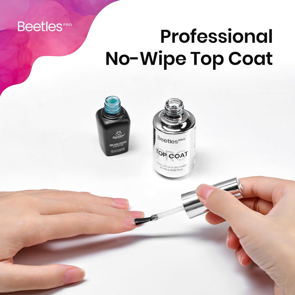 Beetles Pro Gel Top Coat under LED/UV lamp cures quickly and reliably.