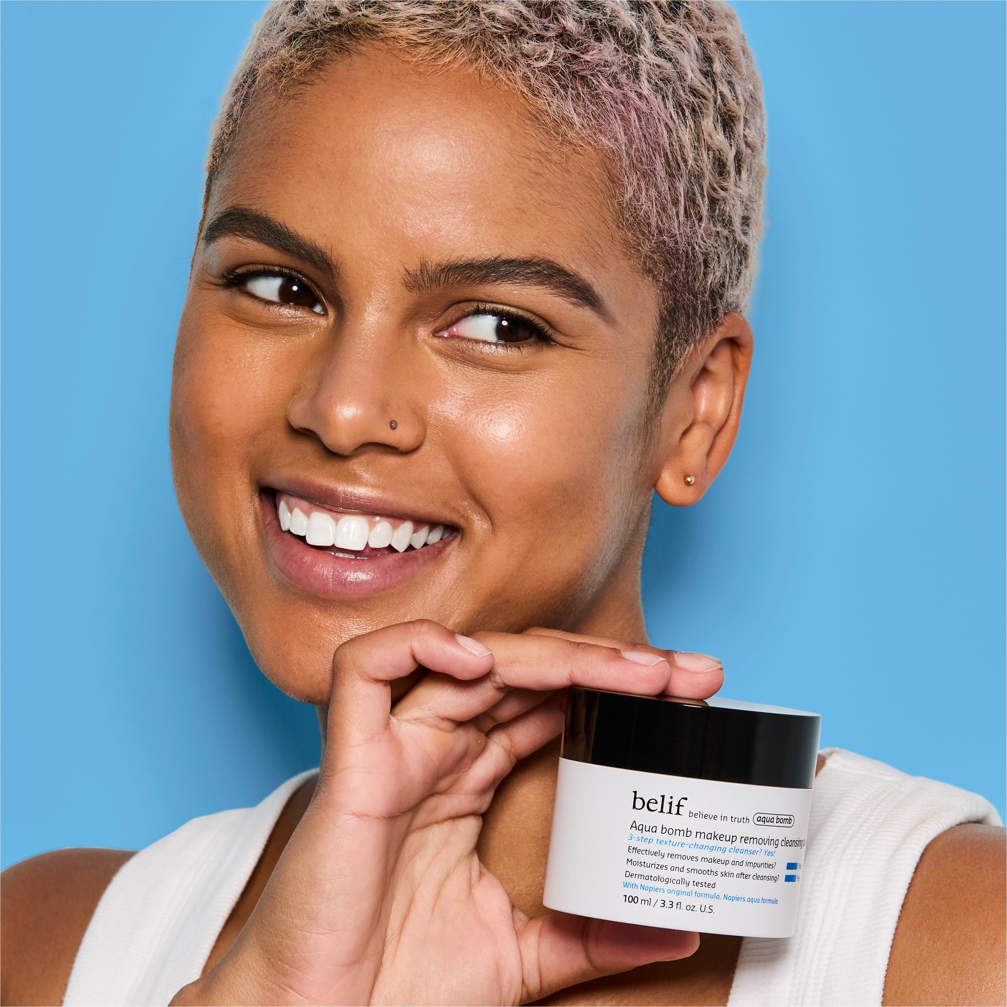 belif Aqua Bomb balm-to-oil transformation image demonstrates gentle makeup removal