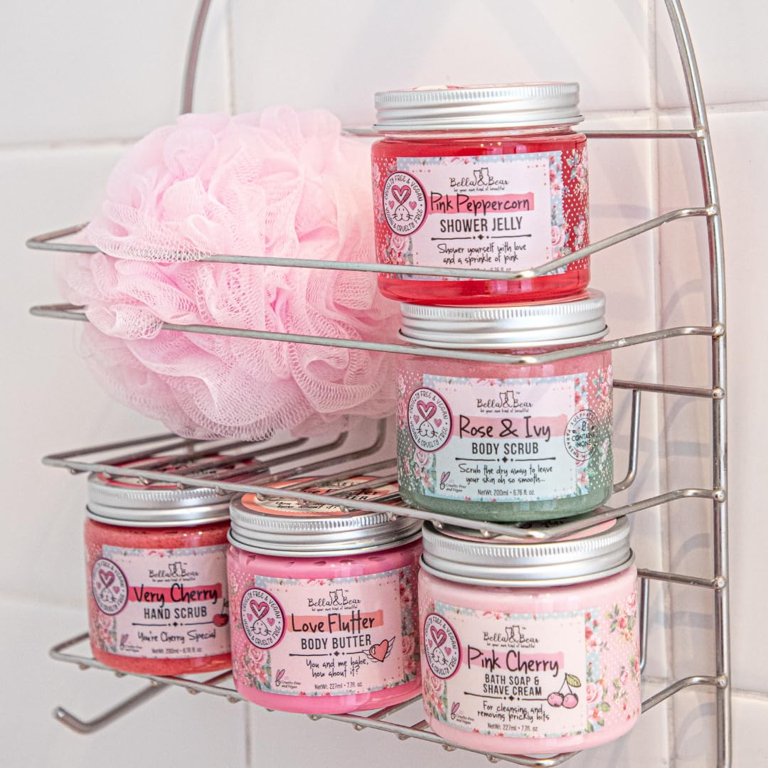 Bella and Bear exfoliating sugar scrub reveals gentle shimmer for radiant skin