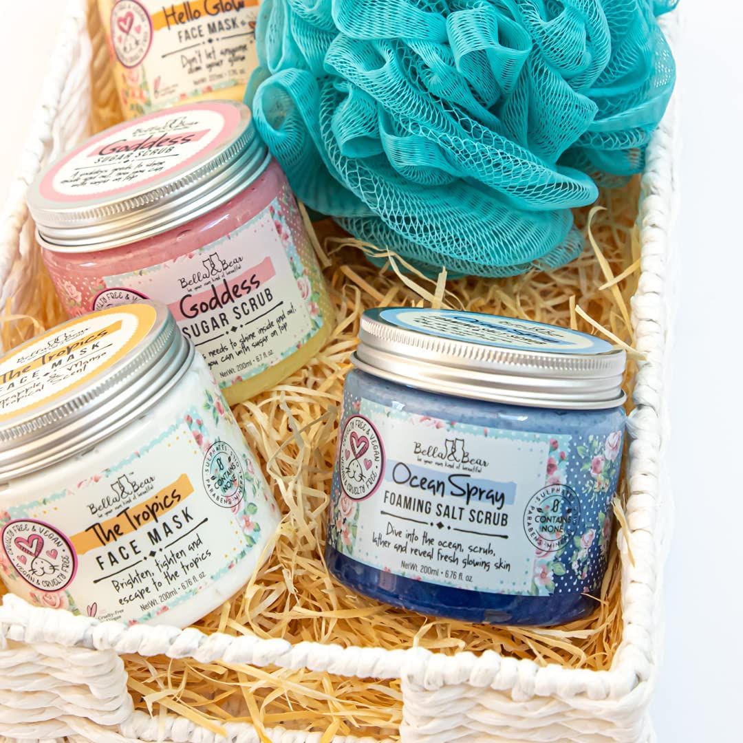 Bella and Bear Ocean Spray Scrub jar label emphasizes sulphate- and paraben-free formula
