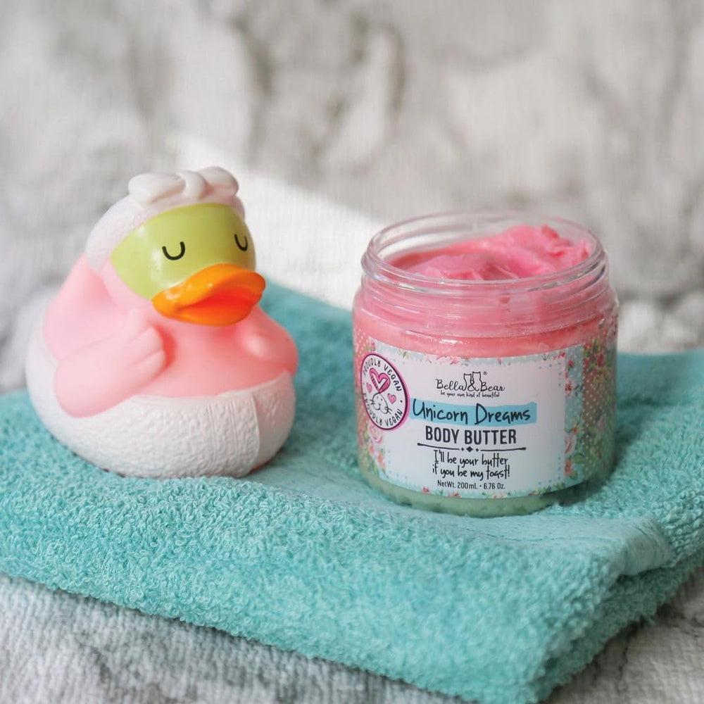 Eco-friendly packaging of Bella & Bear Unicorn Dream Scrub emphasizing vegan, cruelty-free claims