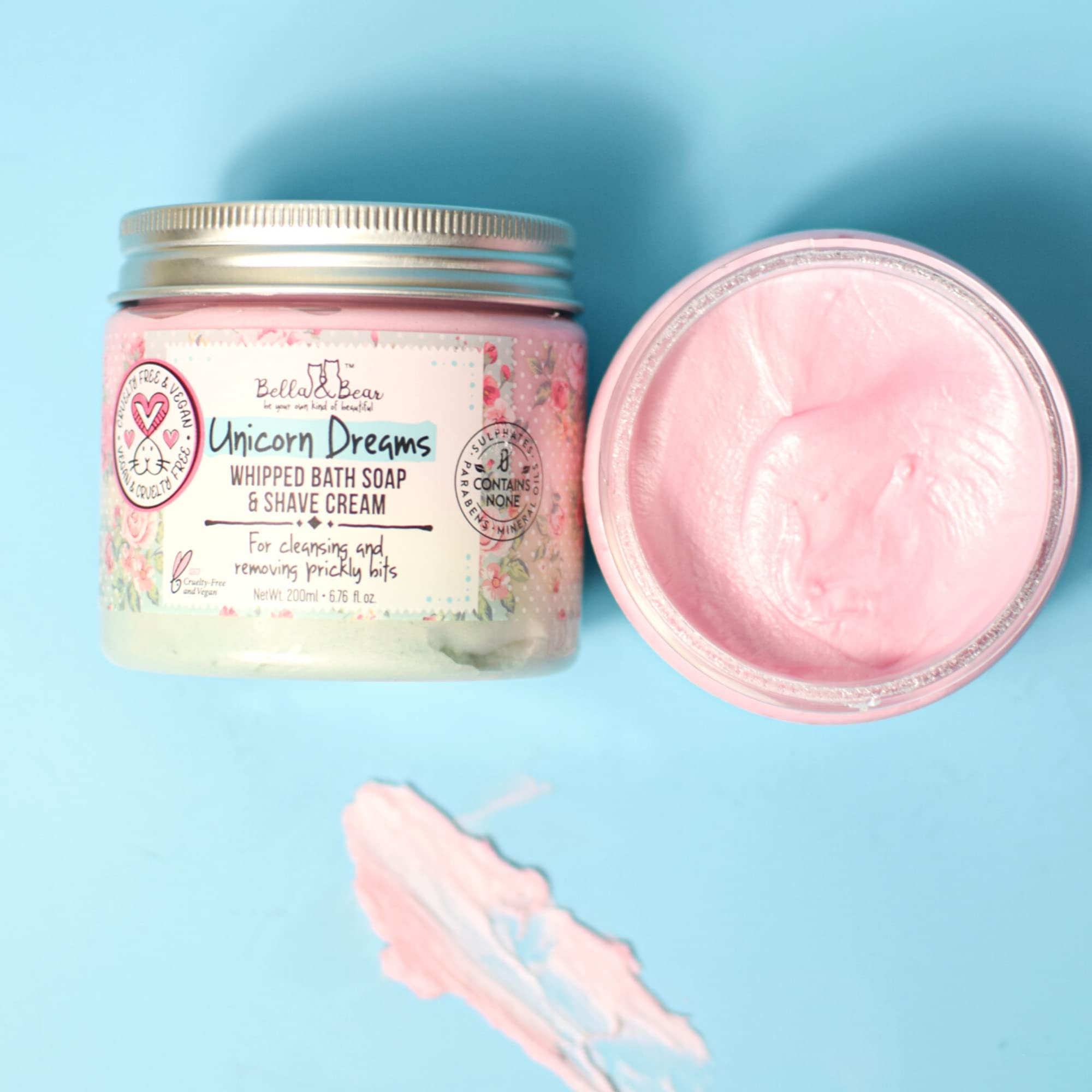 Bella & Bear Unicorn Dreams gift-ready packaging signals a thoughtful present.
