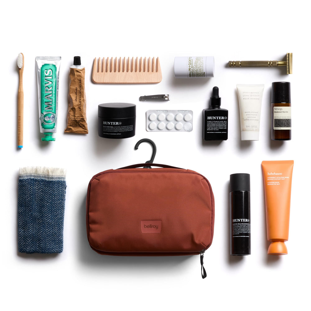 Bellroy Hanging Toiletry Kit compact 3L design travels well
