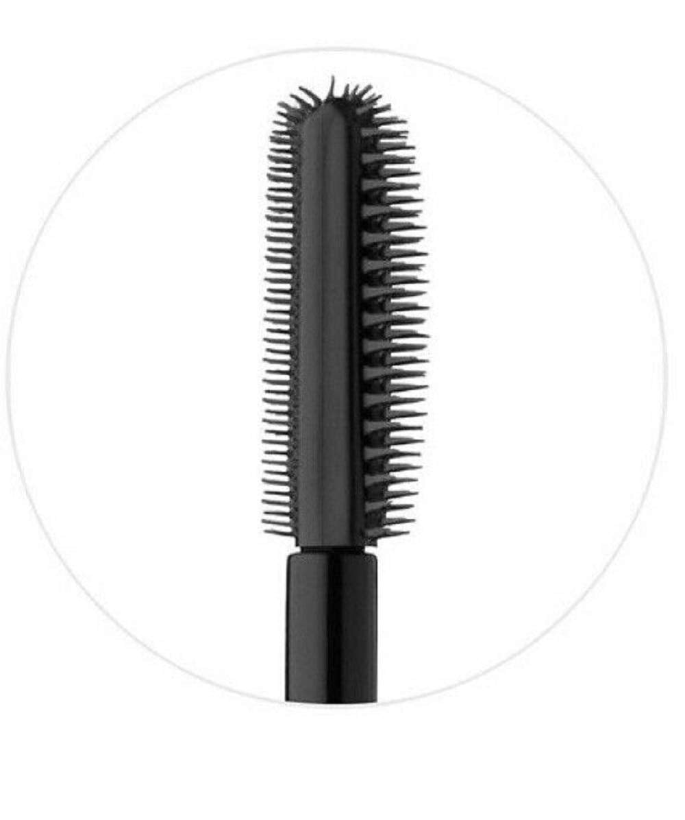 Benefit 24-hr Brow Setter wear in humid conditions during use