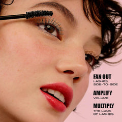Benefit Fan Fest Mascara wand detail highlights innovative brush design for separation
