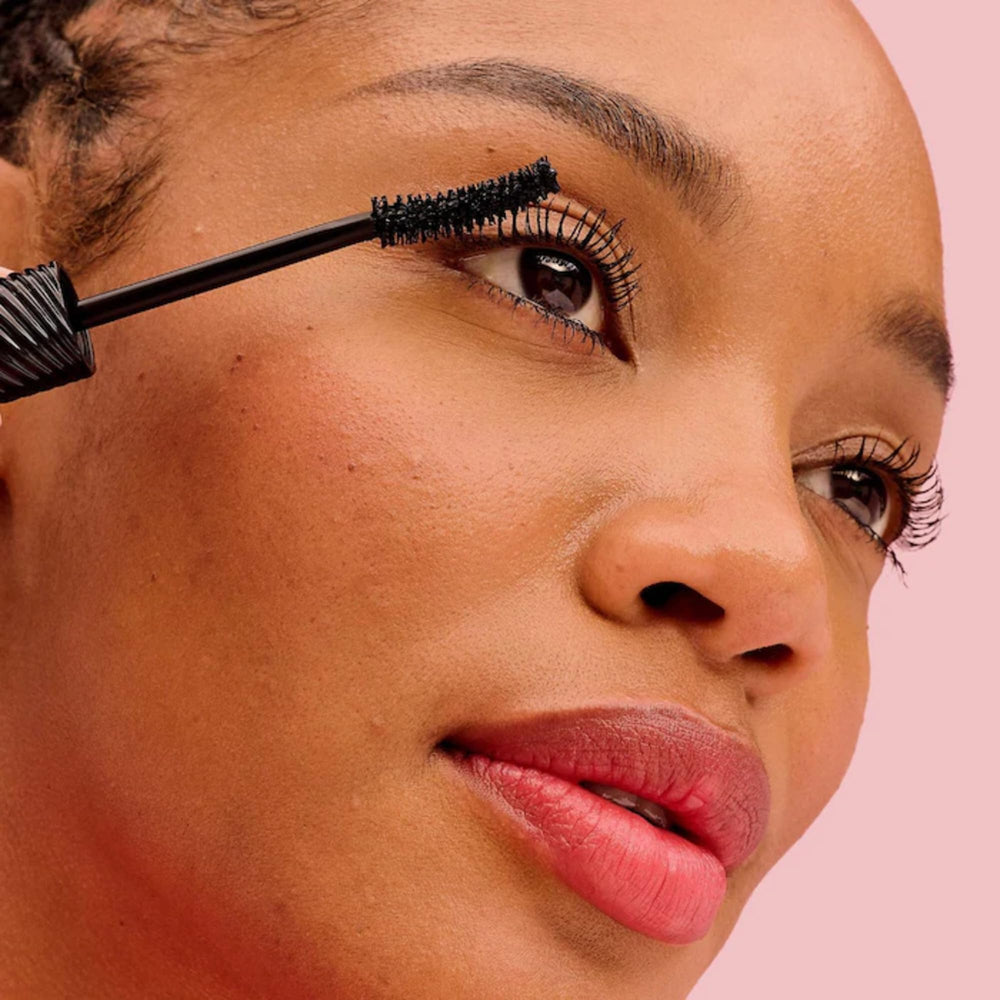 Benefit Fan Fest Mascara waterproof humidity test signals durable performance