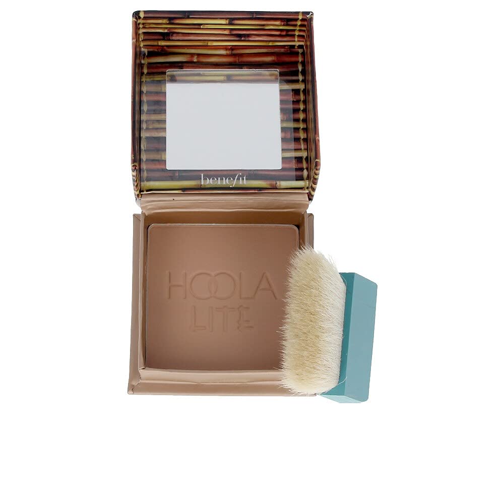 Benefit Hoola Lite matte bronzer compact shows a natural finish for daily warmth.