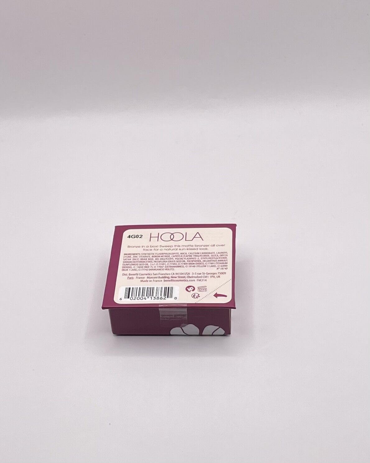 Benefit Hoola Matte Bronzer Mini shade swatch for balanced bronze tone