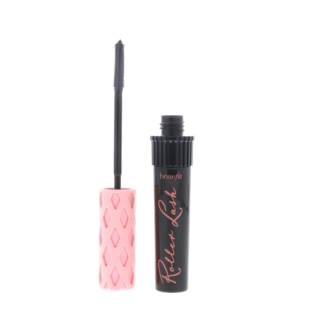 Benefit Roller Lash wand closeup highlights curved tip that catches and lifts lashes