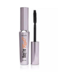 Benefit Theyre real! mascara tapered brush closeup demonstrates precise lash separation.