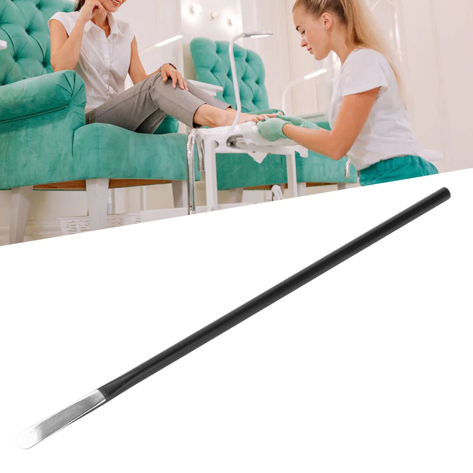 Betued pedicure knife with non-slip handle ensures comfortable grip during use.