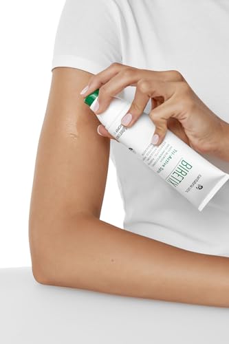 Biretix Tri-Active Spray application-on-skin shows easy misting and quick absorption.