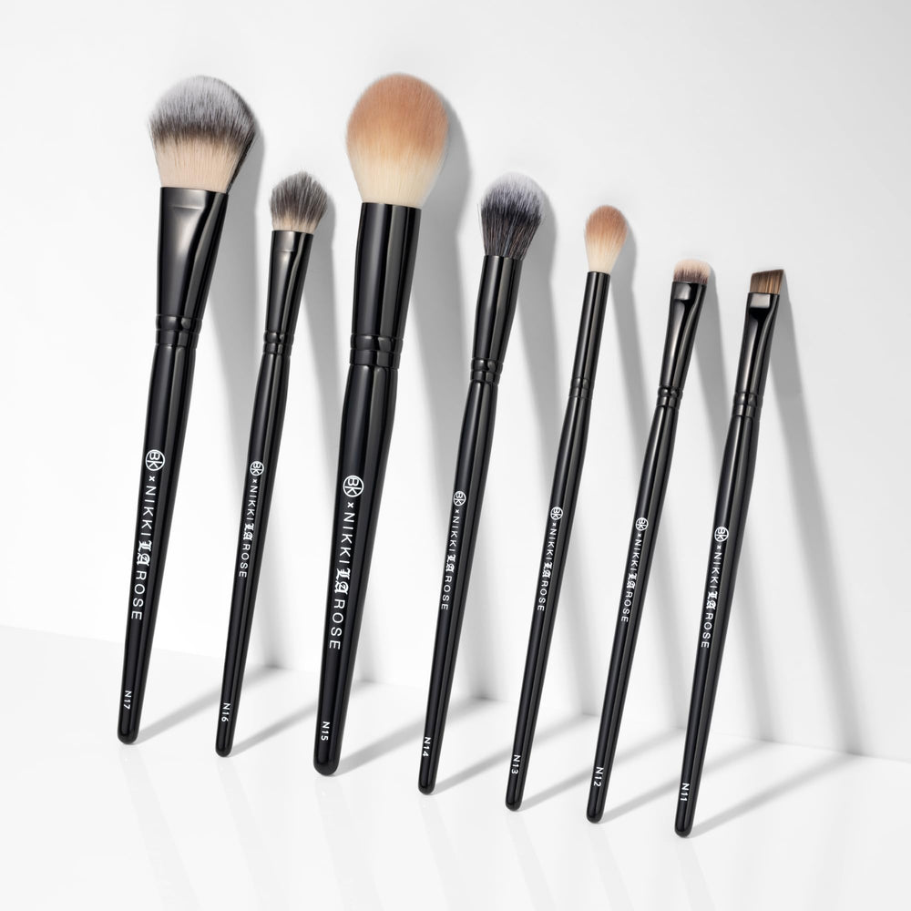 BK Beauty Nikki La Rose N12 Ultimate Smudger for blending liner and defining eyes.