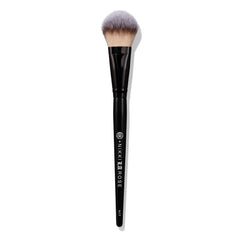 BK BEAUTY Nikki La Rose N17 dual-sided brush for versatile foundation, contour, and powder applications.