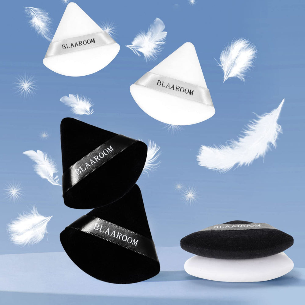 BLAAROOM puffs are suitable for wet and dry makeup applications.