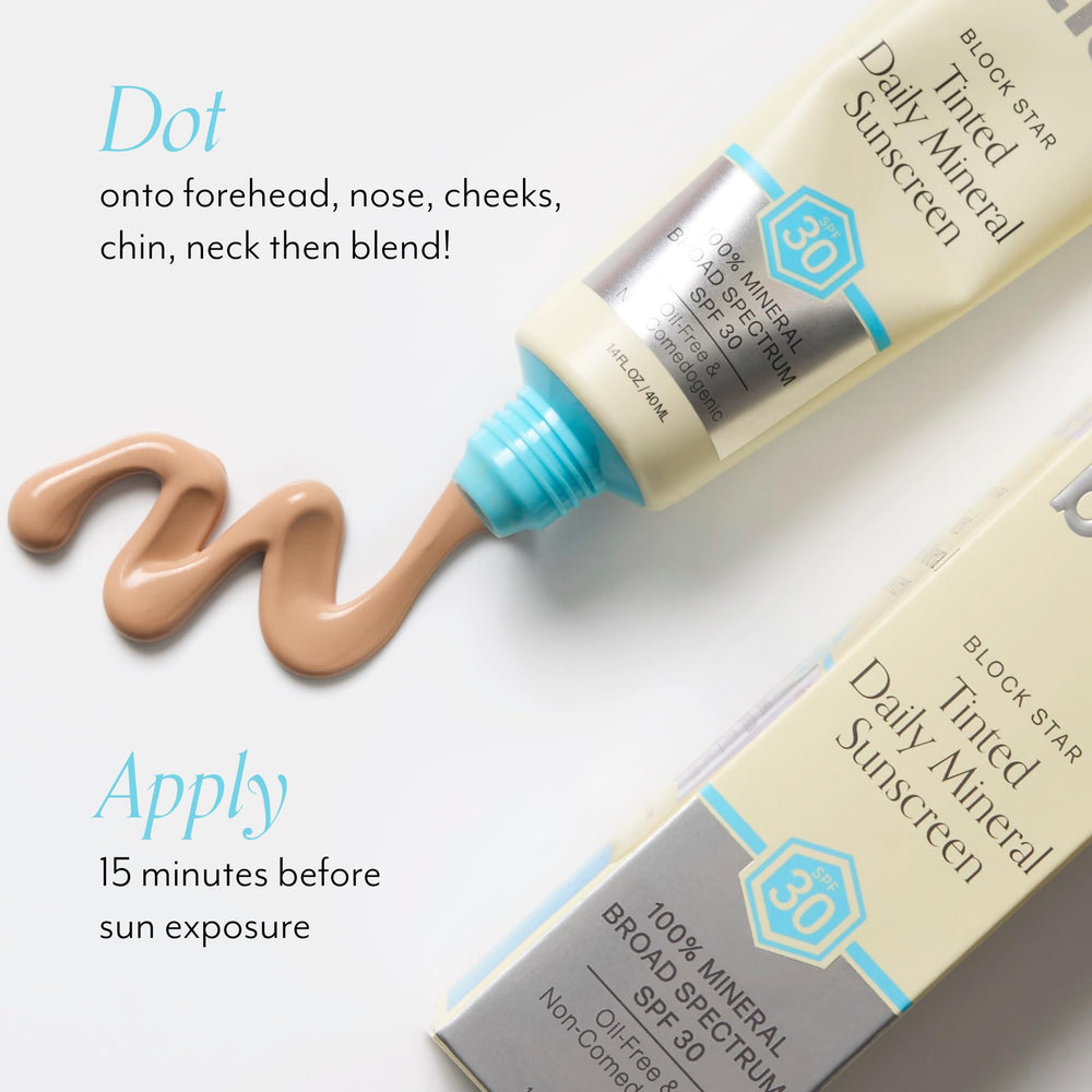 Bliss Block Star applying sunscreen in dot-and-blend motion