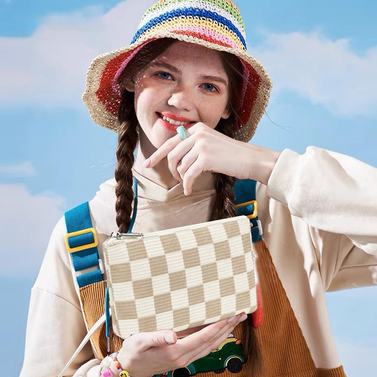 Bluboon multipurpose travel bag suitable as purse or organizer.