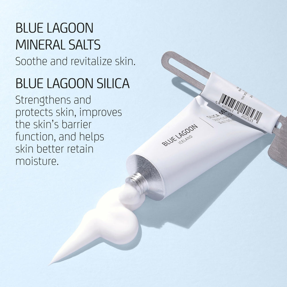 Blue Lagoon silica mud mask clarifies skin and tightens pores