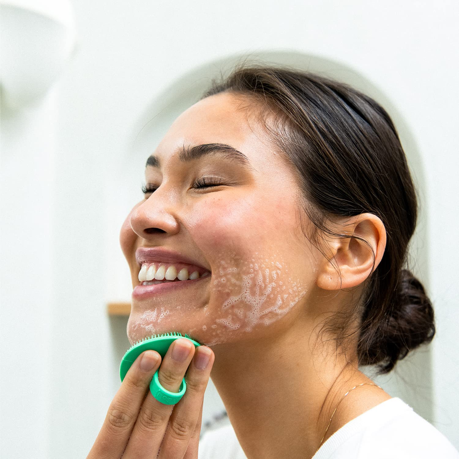 Boie USA Face Scrubber pink made-in-usa badge signals domestic craftsmanship