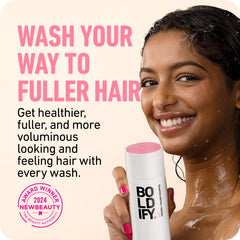 Boldify Thickening Shampoo rice water foam illustrates a luxurious cleansing lather.