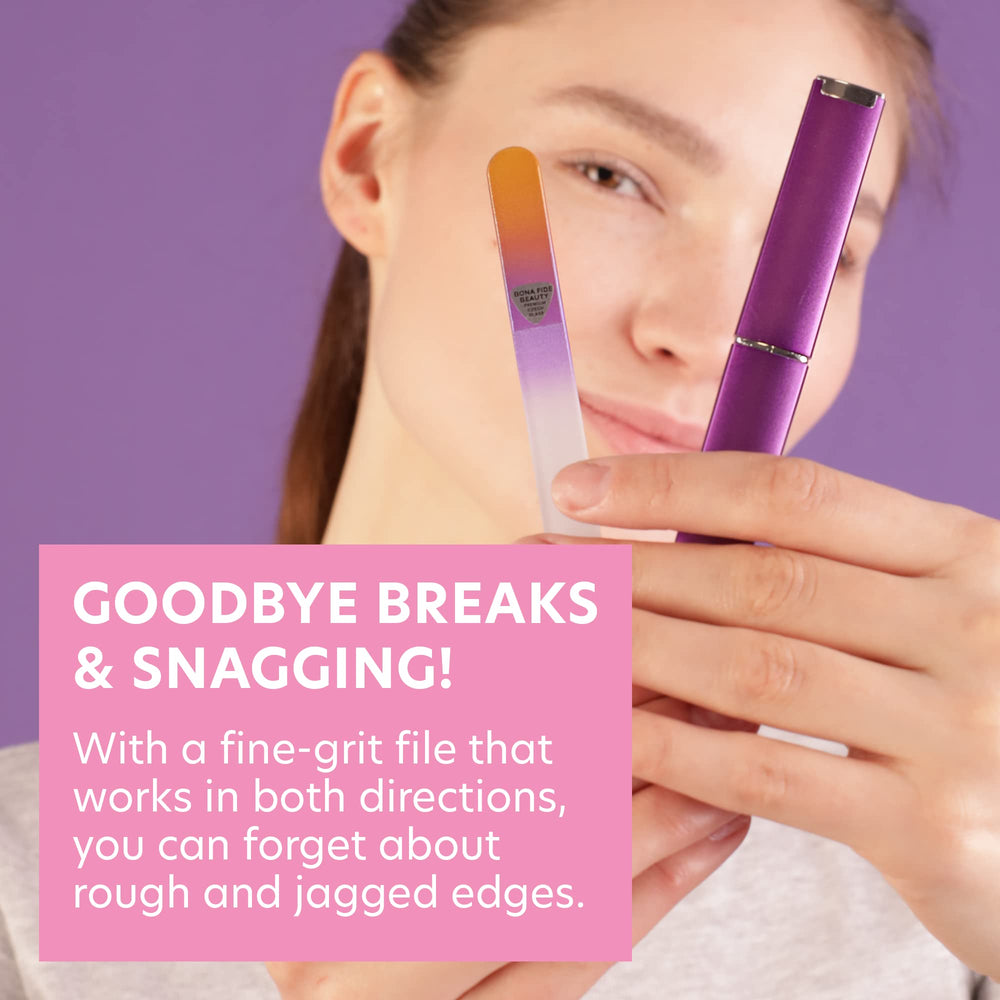 Bona Fide Beauty fingernail file travel case for on-the-go manicures.