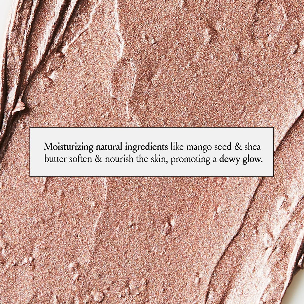 BOOM! Boomstick Glimmer decolletage-eyelids adds subtle shimmer and dimension.