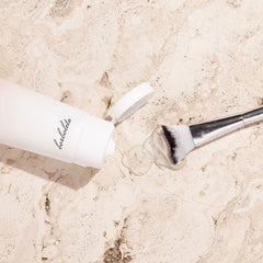 Borboleta Lash Bath Gel Travel Pack highlights on-the-go eyelash cleansing.