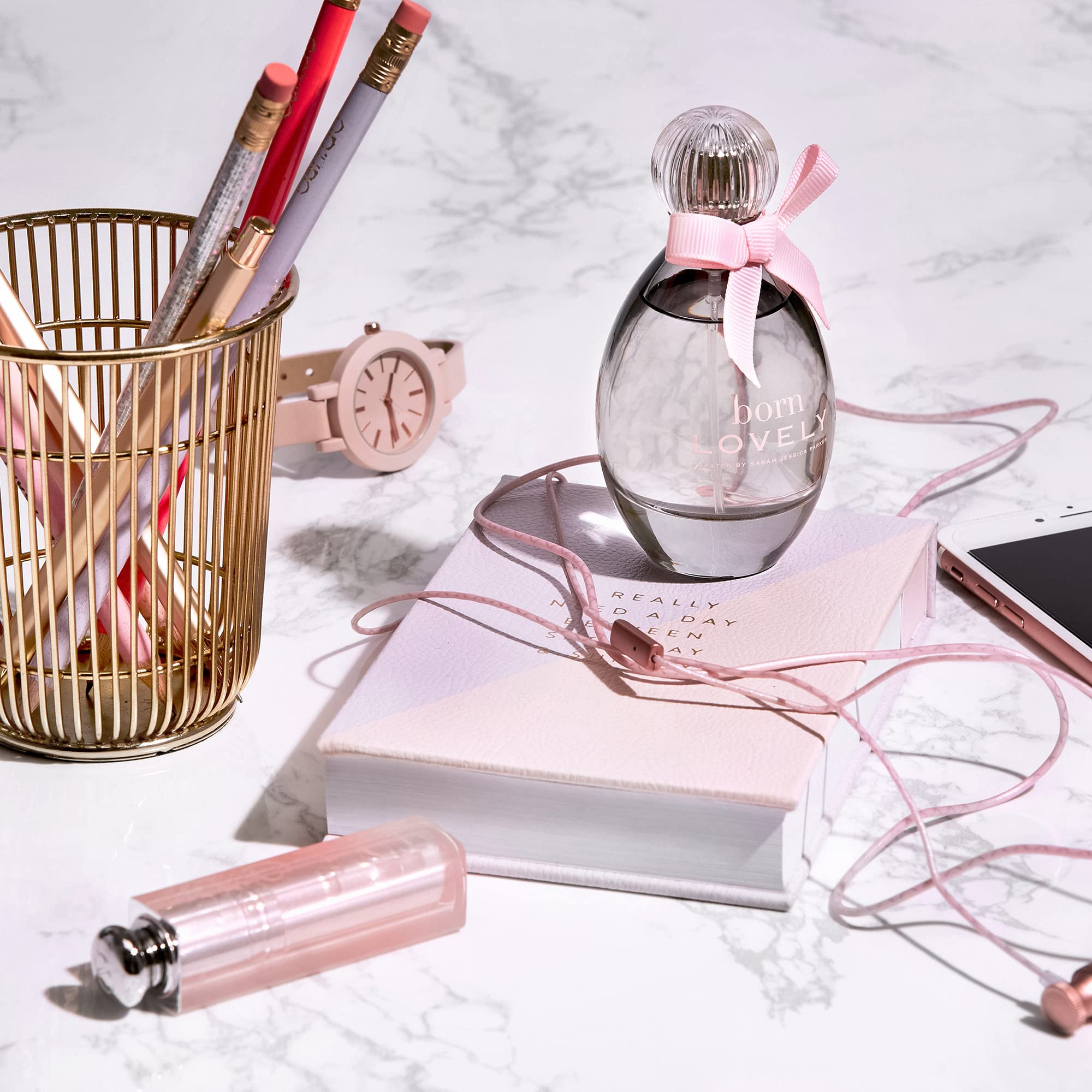 Born Lovely by SJP box inside reveals luxurious branding for unboxing delight