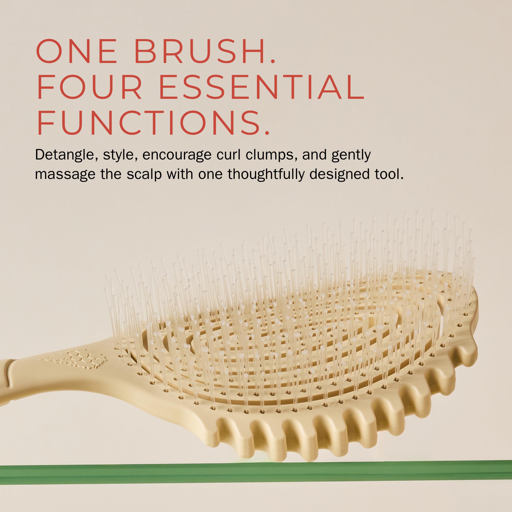 Bounce Curl side edge clumping design highlighting medium edge for guided curl groupings