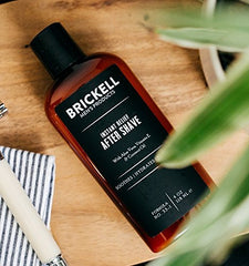 Brickell Men's Instant Relief aftershave ingredients—aloe, lavender, vitamin E for hydration.