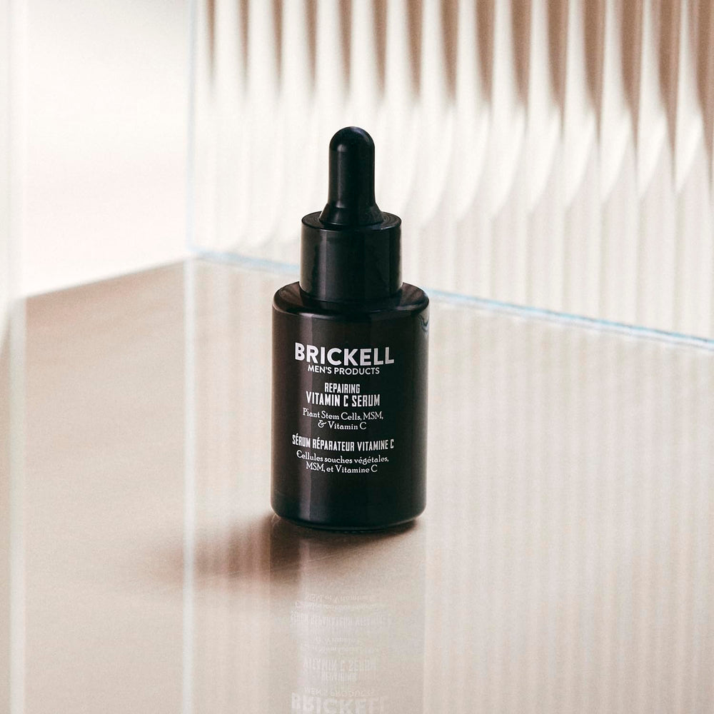 Brickell Men's serum with green tea ingredient closeup highlighting antioxidant support.