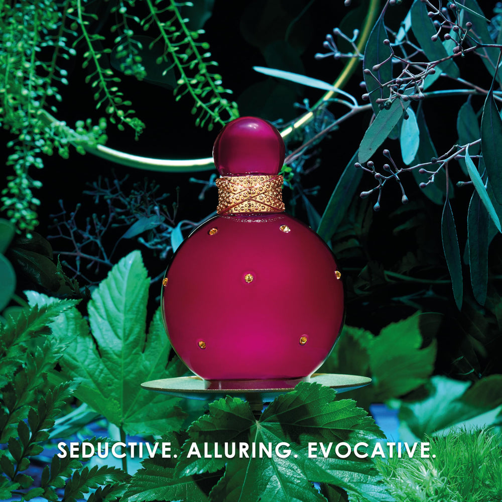 Britney Spears Fantasy Intense cap closeup emphasizes luxurious bottle design and celebration-ready aroma.