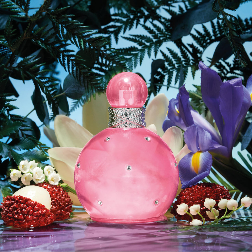 Floral heart focus in Britney Spears Fantasy Sheer suggests fresh daytime charm