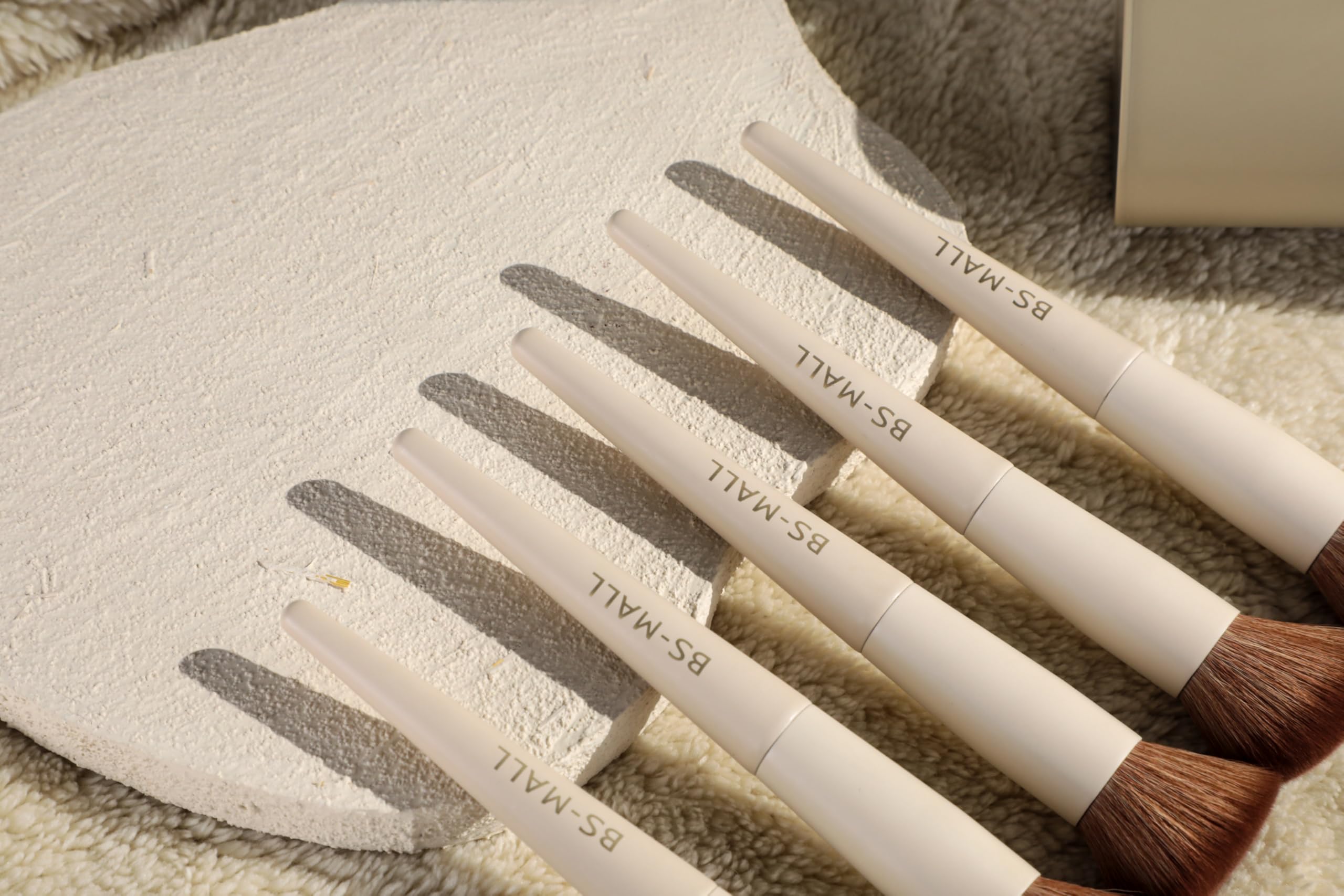 BS-MALL cruelty-free brushes remain durable and shed-free over time.