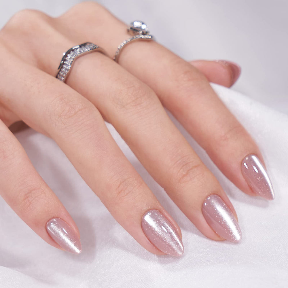 BTArtbox press-on nails almond cat-eye design closeup shows eye-catching shimmer